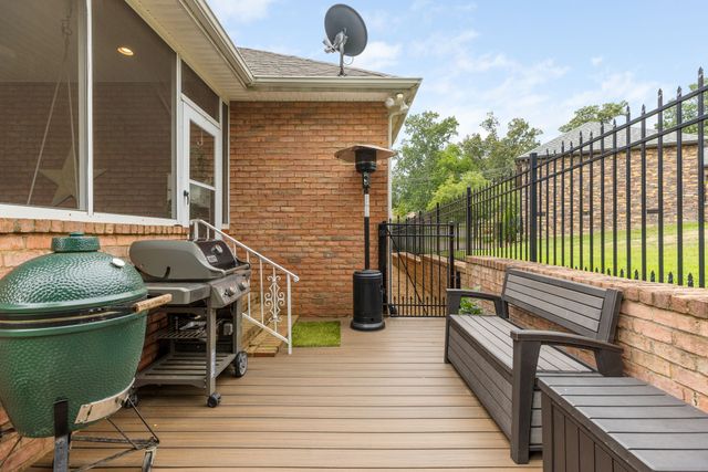 116 Courtside Ln, Tullahoma, TN 37388