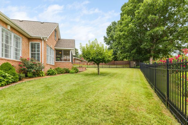 116 Courtside Ln, Tullahoma, TN 37388