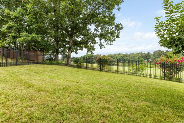 116 Courtside Ln, Tullahoma, TN 37388