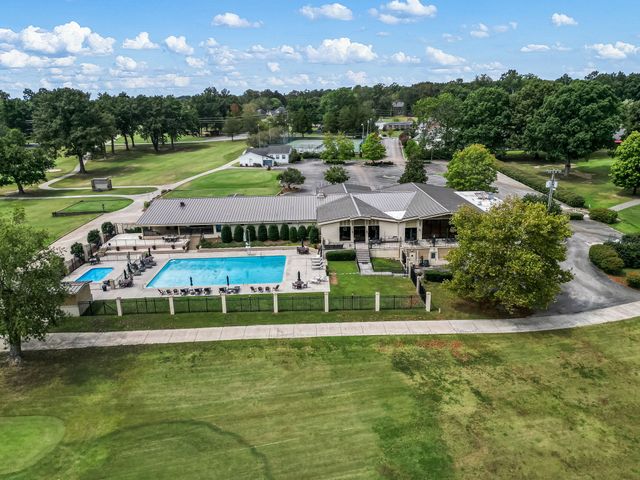 116 Courtside Ln, Tullahoma, TN 37388