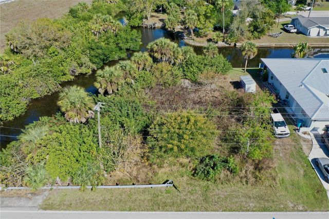 2803 RIVERSIDE DRIVE, Punta Gorda, FL 33950