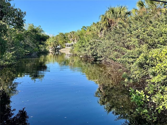 2803 RIVERSIDE DRIVE, Punta Gorda, FL 33950