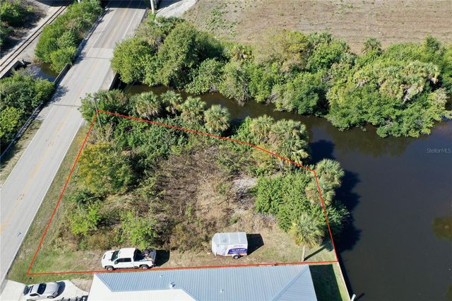 2803 RIVERSIDE DRIVE, Punta Gorda, FL 33950