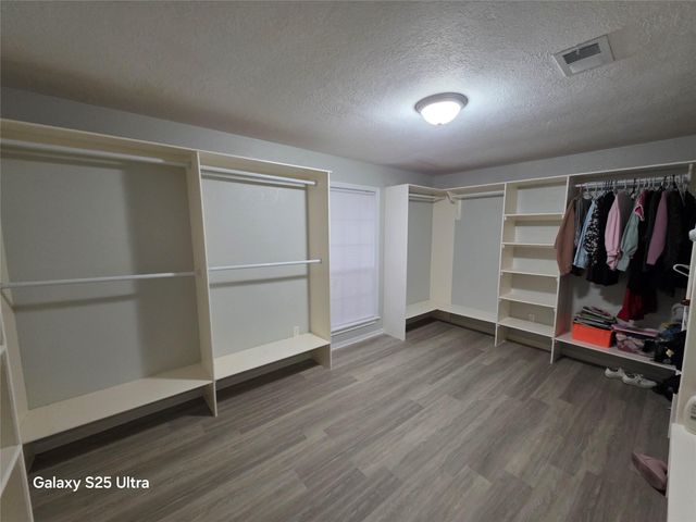 8039 Zimmermann Drive, Houston, TX 77088