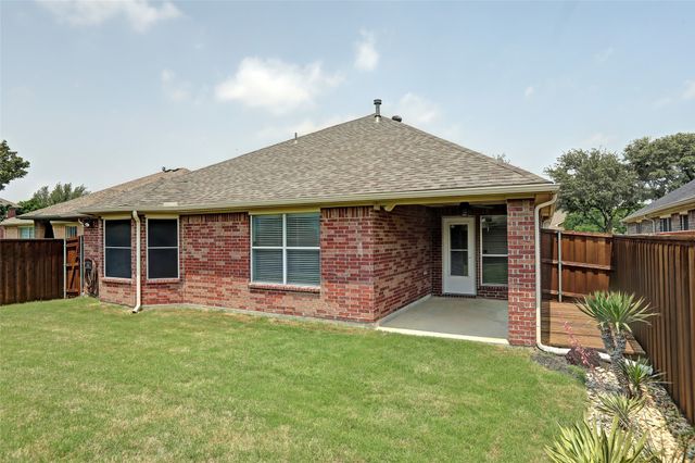 2804 Cascade Cove Drive, Little Elm, TX 75068