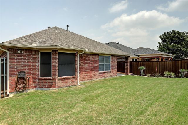 2804 Cascade Cove Drive, Little Elm, TX 75068