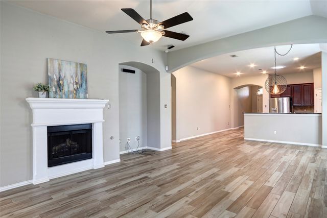 2804 Cascade Cove Drive, Little Elm, TX 75068