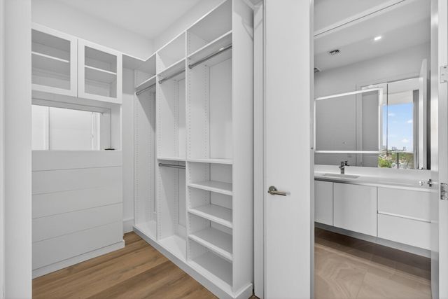 220 Lake Shore Drive 617, Lake Park, FL 33403