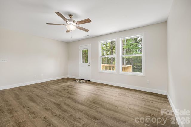 398 Point Hope Lane, Hendersonville, NC 28792