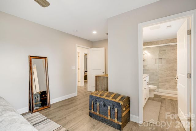 398 Point Hope Lane, Hendersonville, NC 28792