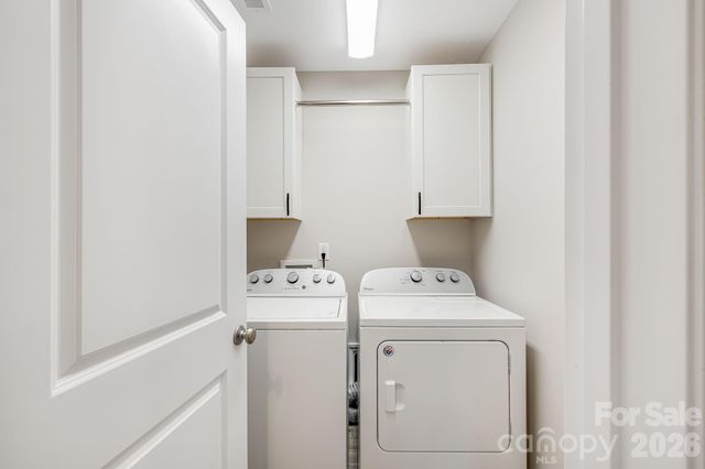 398 Point Hope Lane, Hendersonville, NC 28792