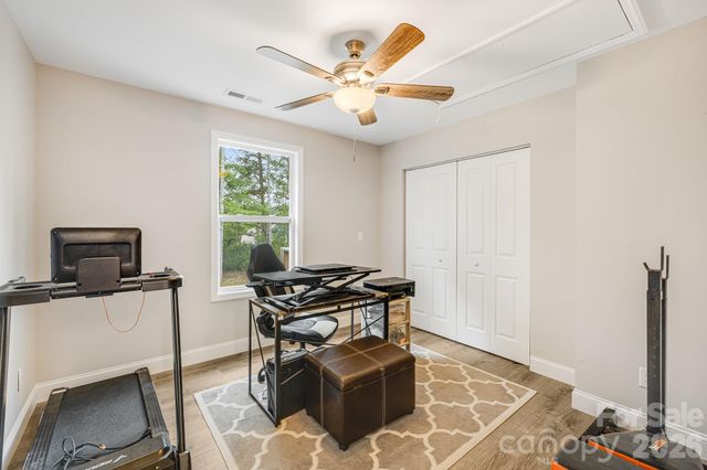 398 Point Hope Lane, Hendersonville, NC 28792