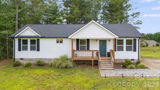 398 Point Hope Lane, Hendersonville, NC 28792