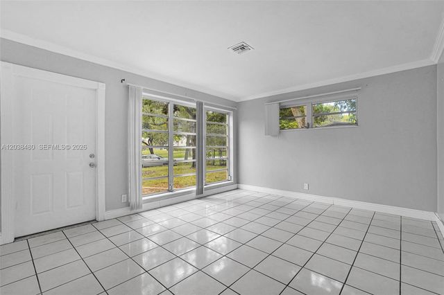6610 Johnson St, Hollywood, FL 33024