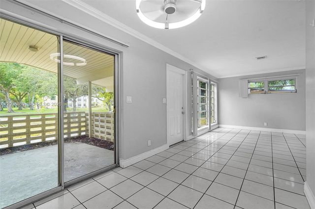 6610 Johnson St, Hollywood, FL 33024