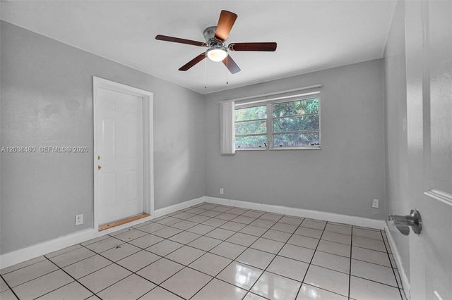 6610 Johnson St, Hollywood, FL 33024