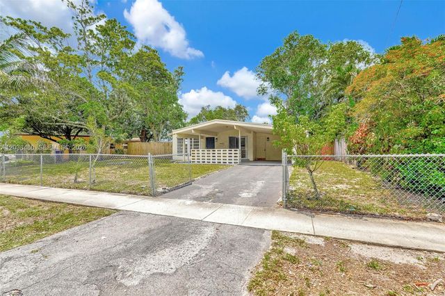 6610 Johnson St, Hollywood, FL 33024