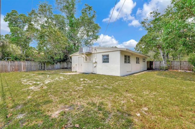 6610 Johnson St, Hollywood, FL 33024