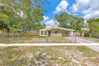 6610 Johnson St, Hollywood, FL 33024