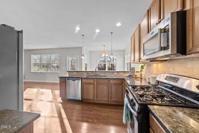 105 Genoa Lane, Clayton, NC 27527