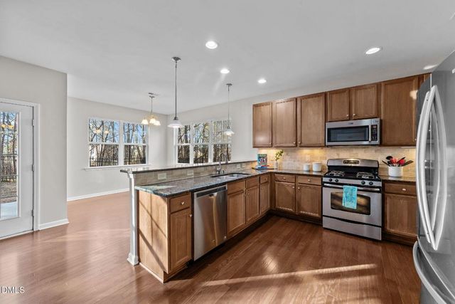 105 Genoa Lane, Clayton, NC 27527