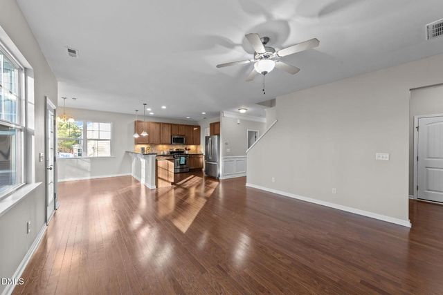 105 Genoa Lane, Clayton, NC 27527