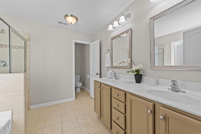 105 Genoa Lane, Clayton, NC 27527