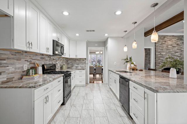 6349 Highgate Lane, Dallas, TX 75214