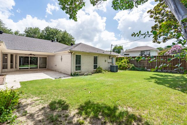 6349 Highgate Lane, Dallas, TX 75214