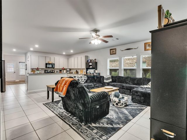 8719 Willet Street, Baytown, TX 77521
