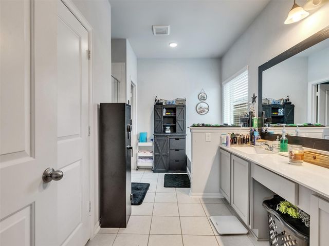 8719 Willet Street, Baytown, TX 77521