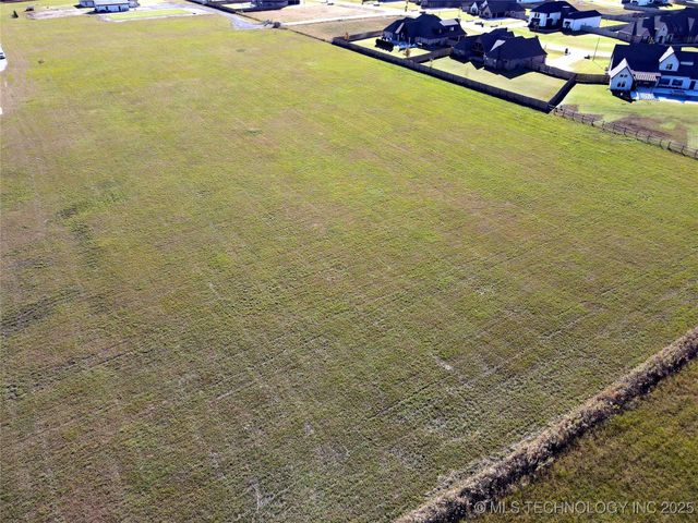 17670 S Yale Avenue, Bixby, OK 74008