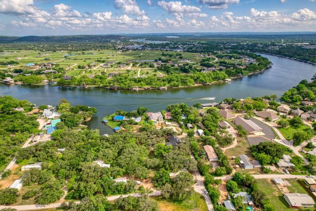 14 Purple Sage, Kingsland, TX 78639
