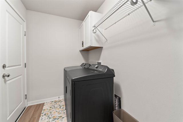 390 Commons Drive, Carlisle, IA 50047