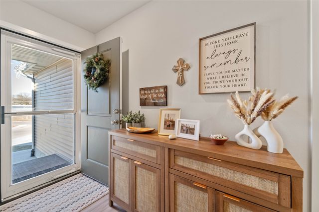 390 Commons Drive, Carlisle, IA 50047