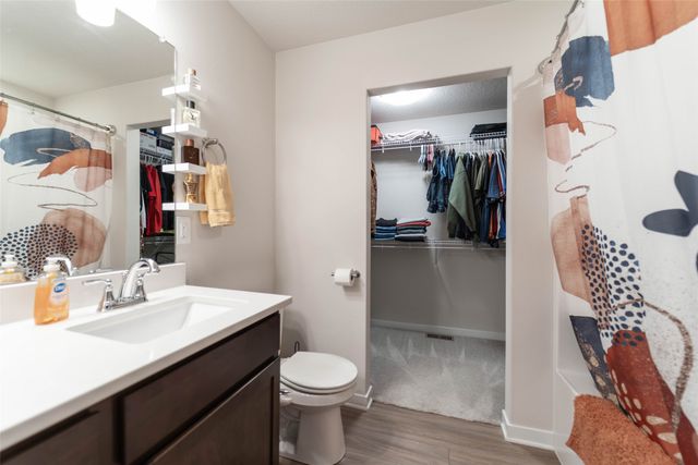 390 Commons Drive, Carlisle, IA 50047