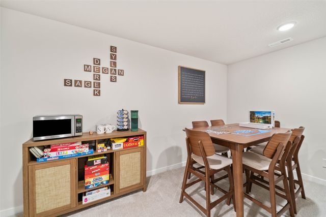 390 Commons Drive, Carlisle, IA 50047