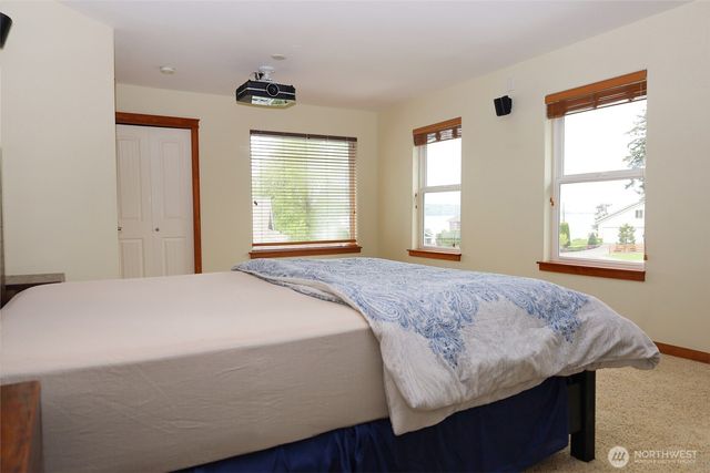 2290 Seaside Drive, Blaine, WA 98230