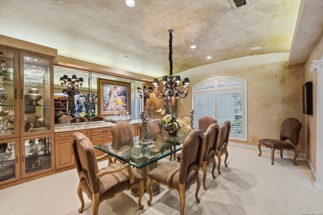 18914 De Enclave, San Antonio, TX 78258