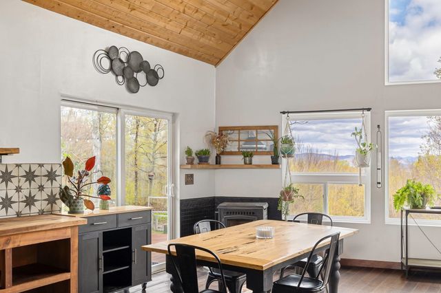 96 Deerfield Hills Road, Morristown, VT 05661