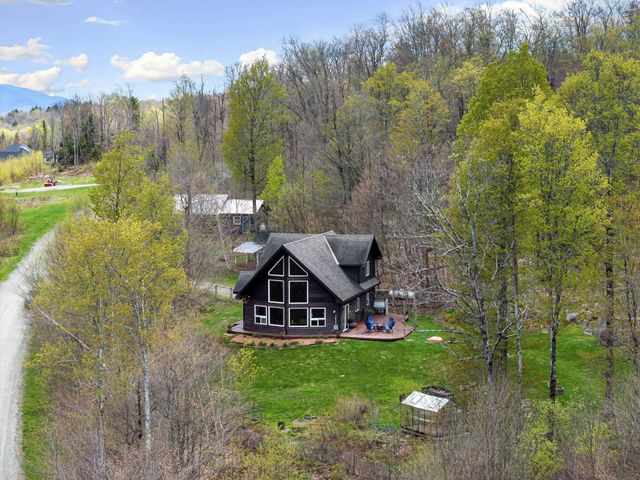 96 Deerfield Hills Road, Morristown, VT 05661
