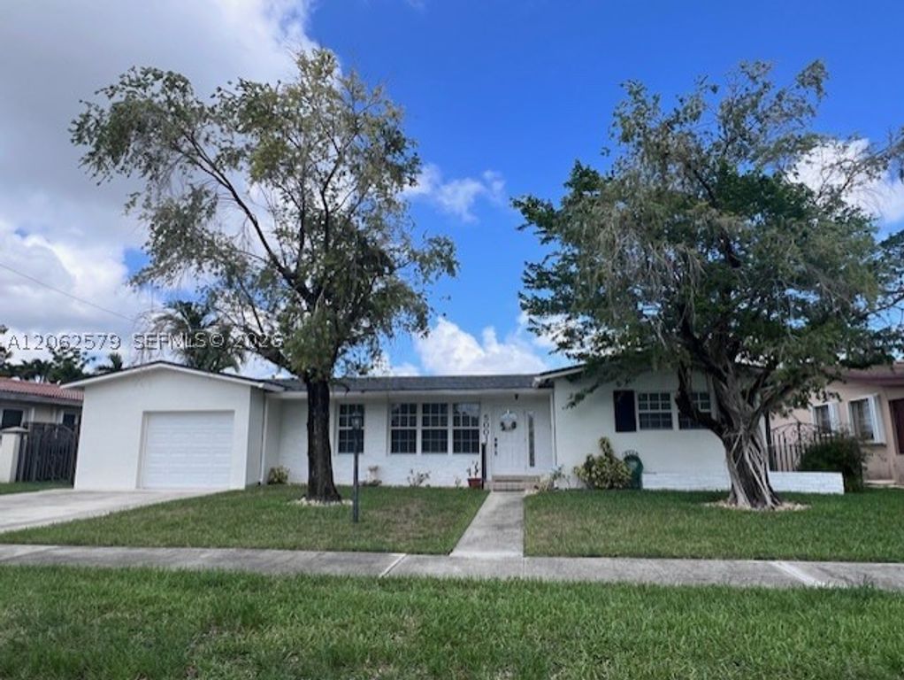 5001 SW 87th Pl 1, Miami, FL 33165