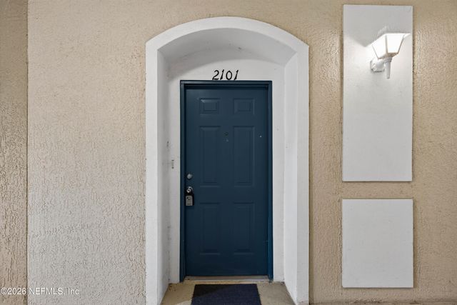 7801 POINT MEADOWS Drive 2101, Jacksonville, FL 32256
