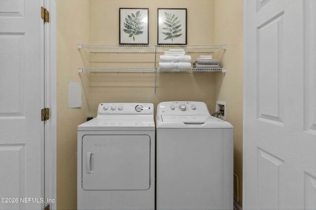 7801 POINT MEADOWS Drive 2101, Jacksonville, FL 32256