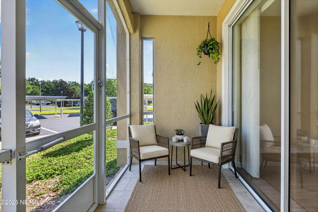 7801 POINT MEADOWS Drive 2101, Jacksonville, FL 32256