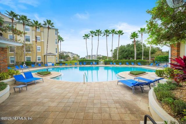 7801 POINT MEADOWS Drive 2101, Jacksonville, FL 32256