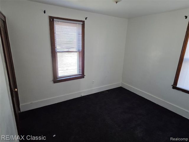 15307 Biltmore Street, Detroit, MI 48227