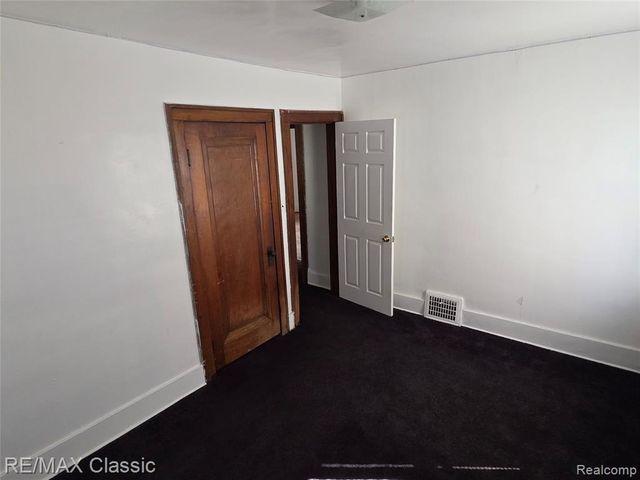 15307 Biltmore Street, Detroit, MI 48227