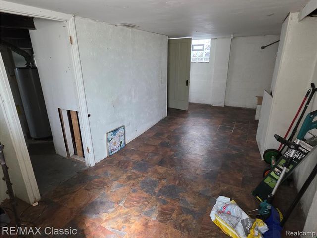 15307 Biltmore Street, Detroit, MI 48227