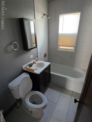 15307 Biltmore Street, Detroit, MI 48227